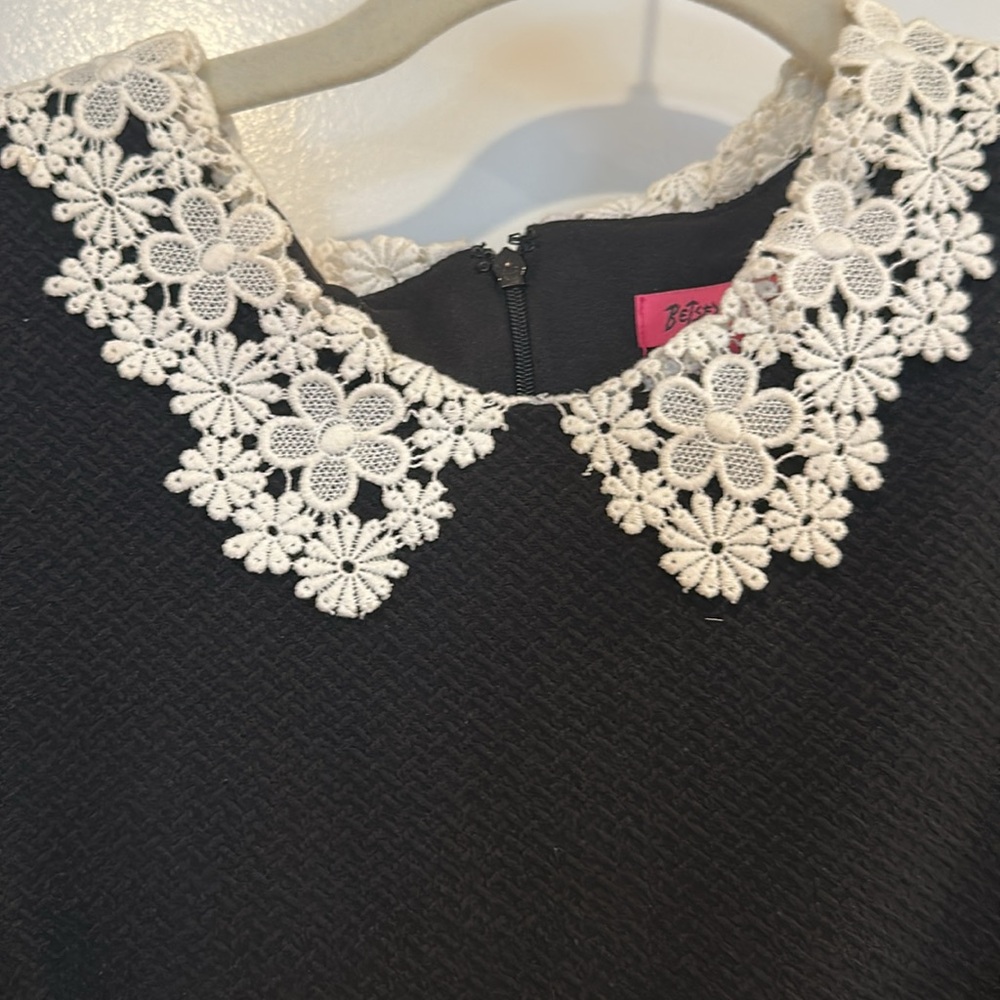 Betsey Johnson Fitted Lace Collar Dress - Picture 2 of 8